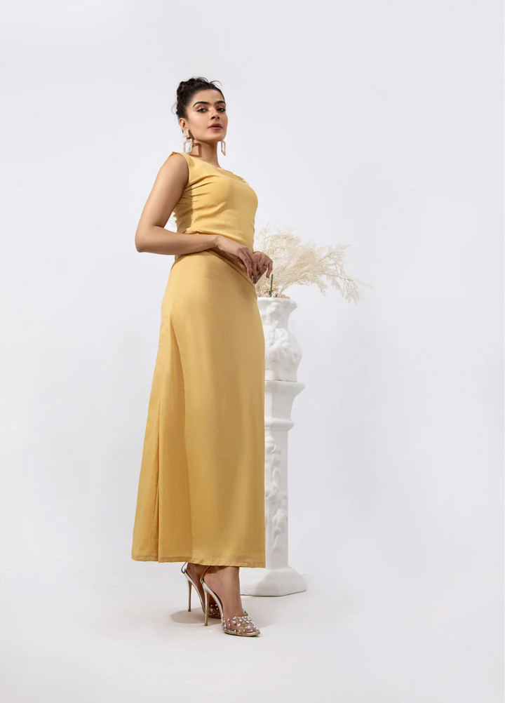 Mehr by Syah Women RTW Solids Grip 1 Piece Suit Triple Pleats Festive Collection