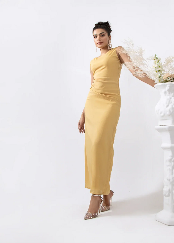 Mehr by Syah Women RTW Solids Grip 1 Piece Suit Triple Pleats Festive Collection