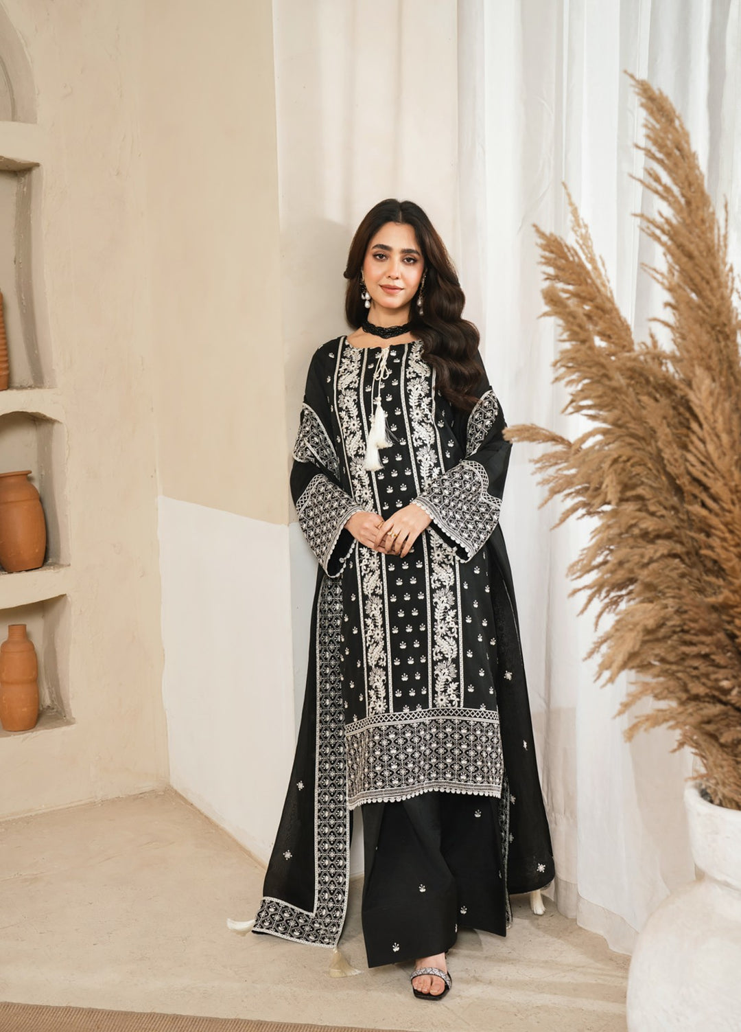 Pashmire Women RTW Embroidered Raw Silk 3 Piece Suit Jalwa - Casual Collection