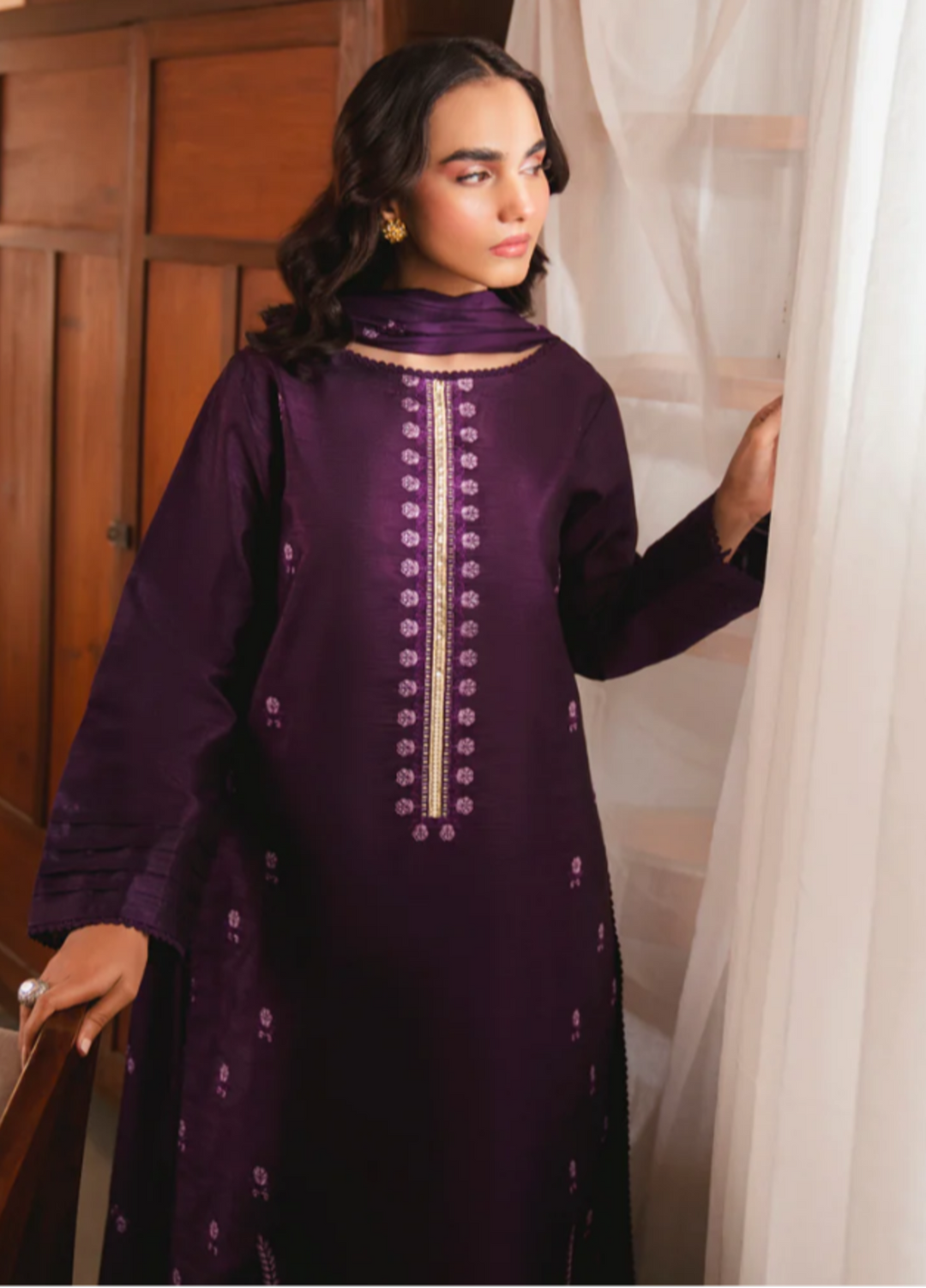 Jahanara by Pashmire Women RTW Embroidered Raw Silk 3 Piece Suit Nora Wedding Collection