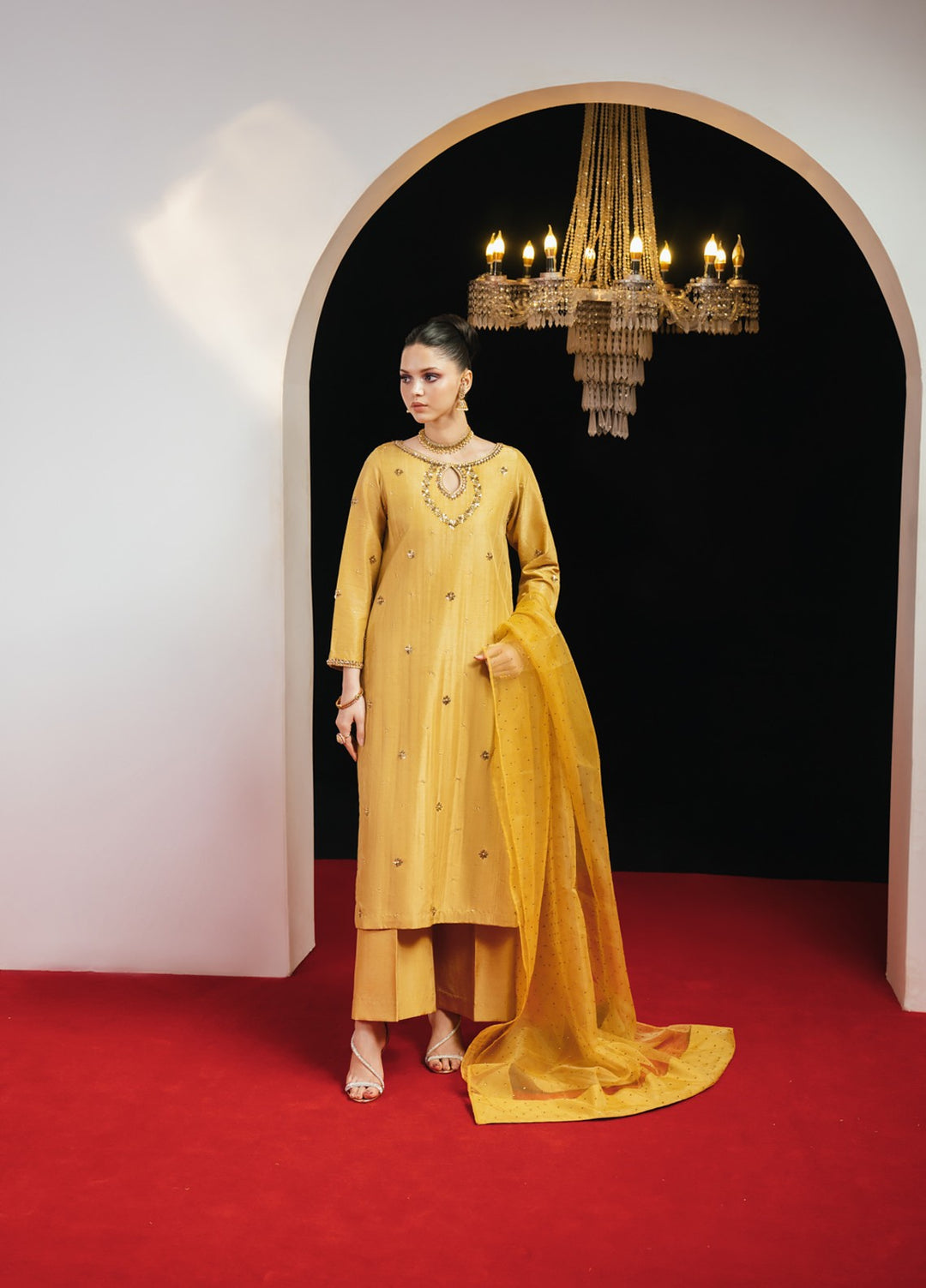 Jahanara by Pashmire Women RTW Embroidered Silk 3 Piece Suit Tabeer Wedding Collection