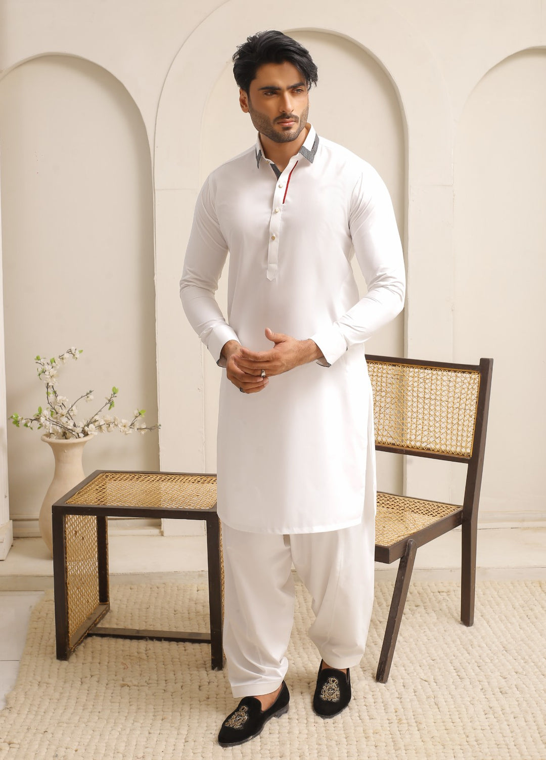 Modern Edge Republic Mens RTW Solids Wash N Wear 2 Piece Suit Shining White ER 810 Festive Collection