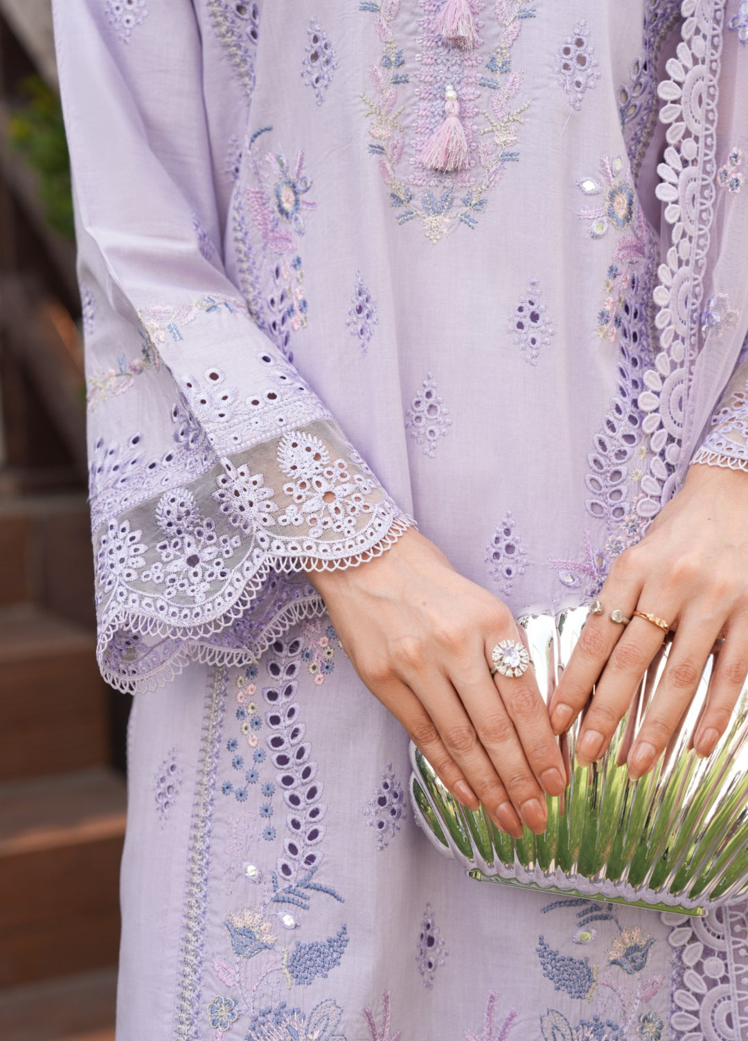 Mehrang by Pashmire RTW Embroidered Lawn Cotton 3 Piece Suit Velaor Casual Collection