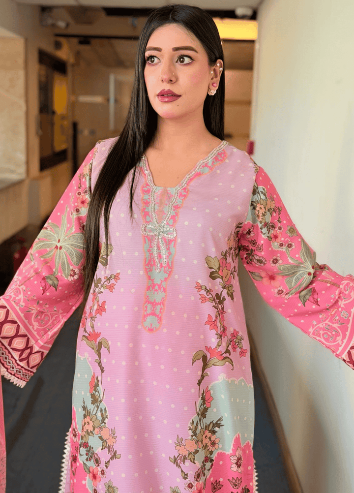 Syra's Atelier RTW Printed Lawn 3 Piece Suit Zeenia Casual Collection