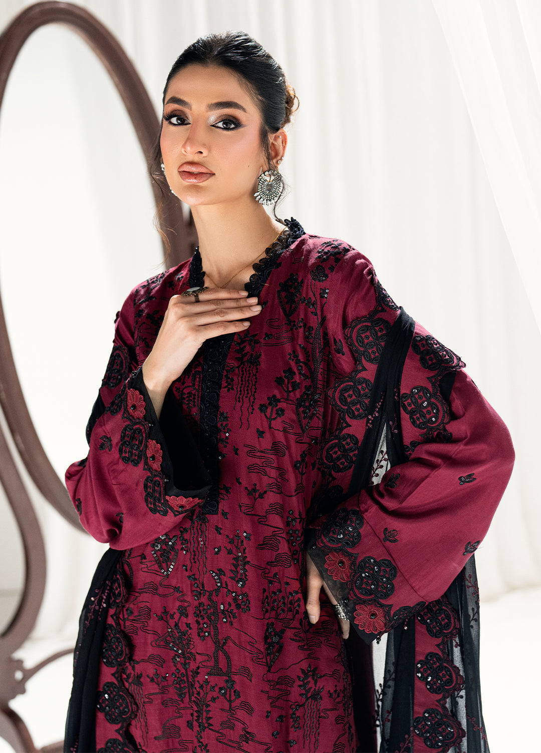 Efsun by Sahane Women RTW Embroidered Raw Silk 3 Piece Suit FP8806 Neva Festive Collection