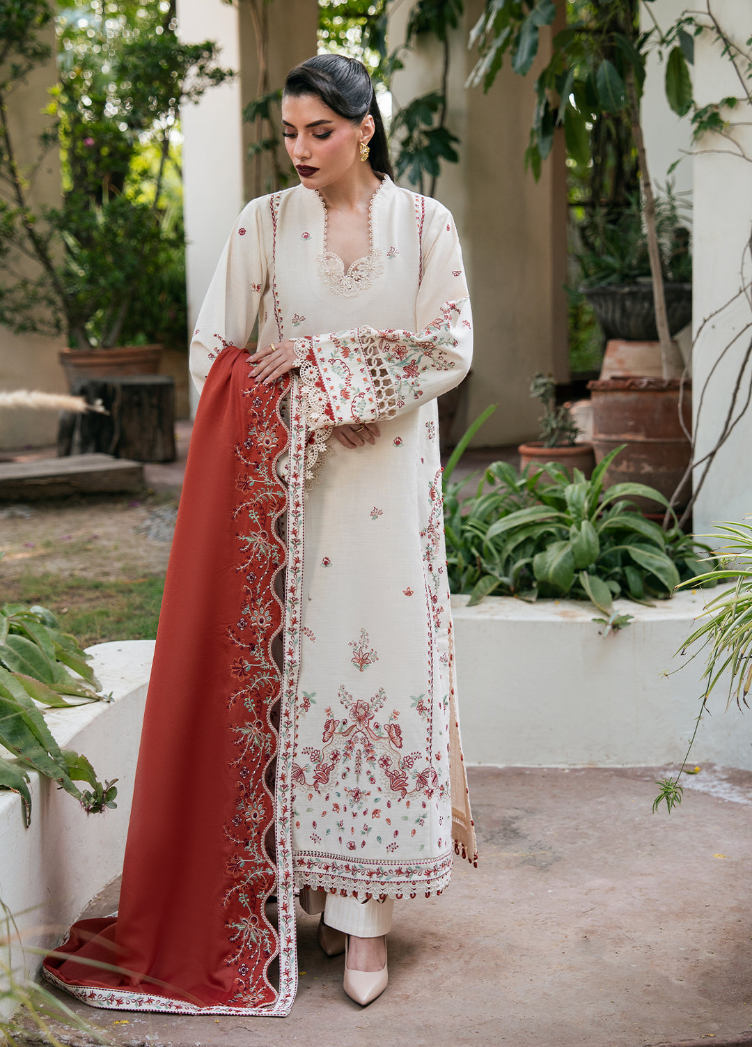 Khizaan by Sahane Unstitched Embroidered Cross Hatch 3 Piece Suit Ayden Winter Collection