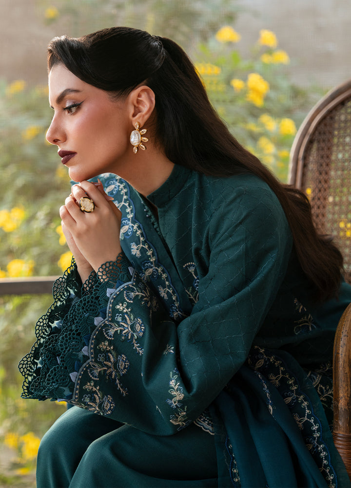 Khizaan by Sahane Unstitched Embroidered Cross Hatch 3 Piece Suit Esme Winter Collection