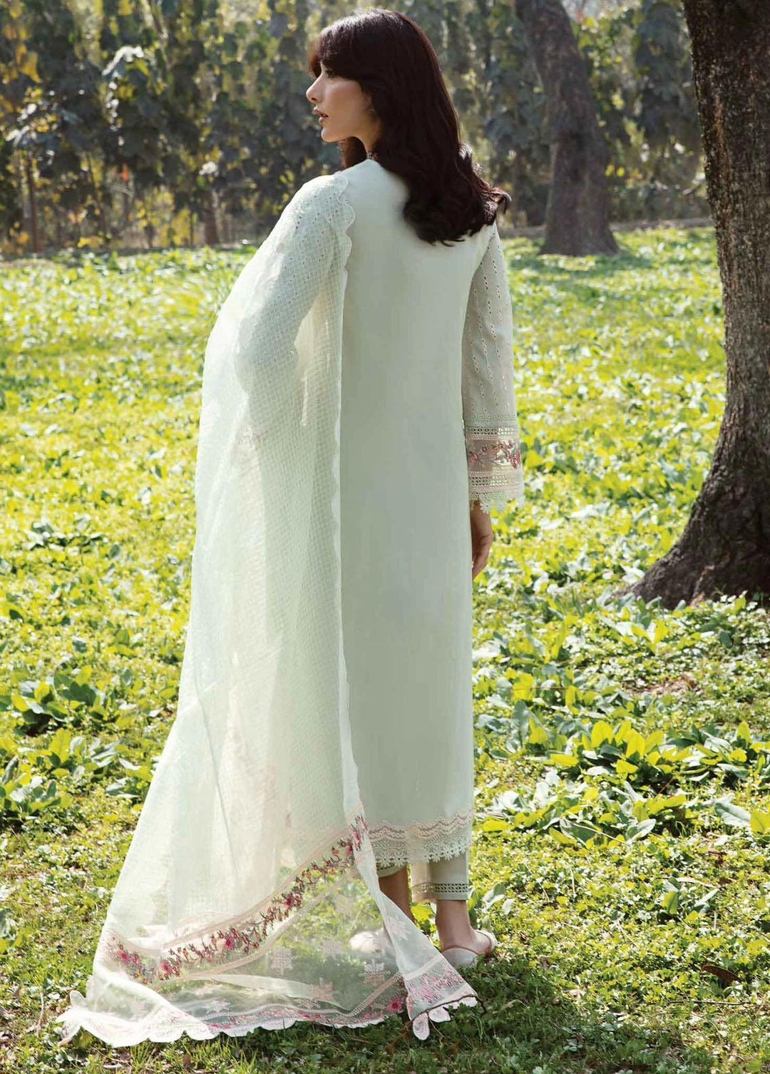 Qline by Qalamkar Embroidered Lawn Suits Unstitched 3 Piece QLM23Q AK-05 Emhal - Luxury Collection