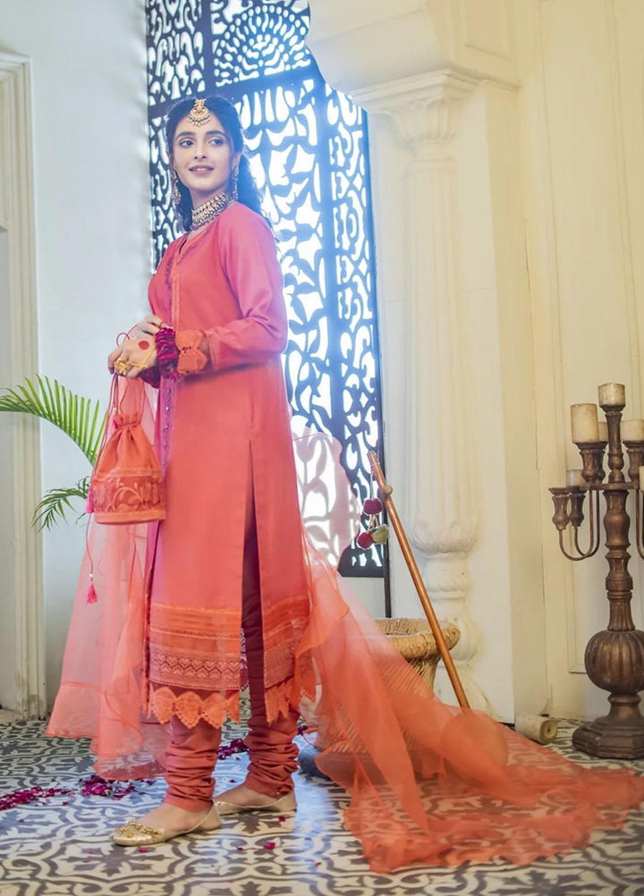 Nuriyaa Luxury Pret Embroidered Lawn 2 Piece NR21RY Raag-e-Nahl
