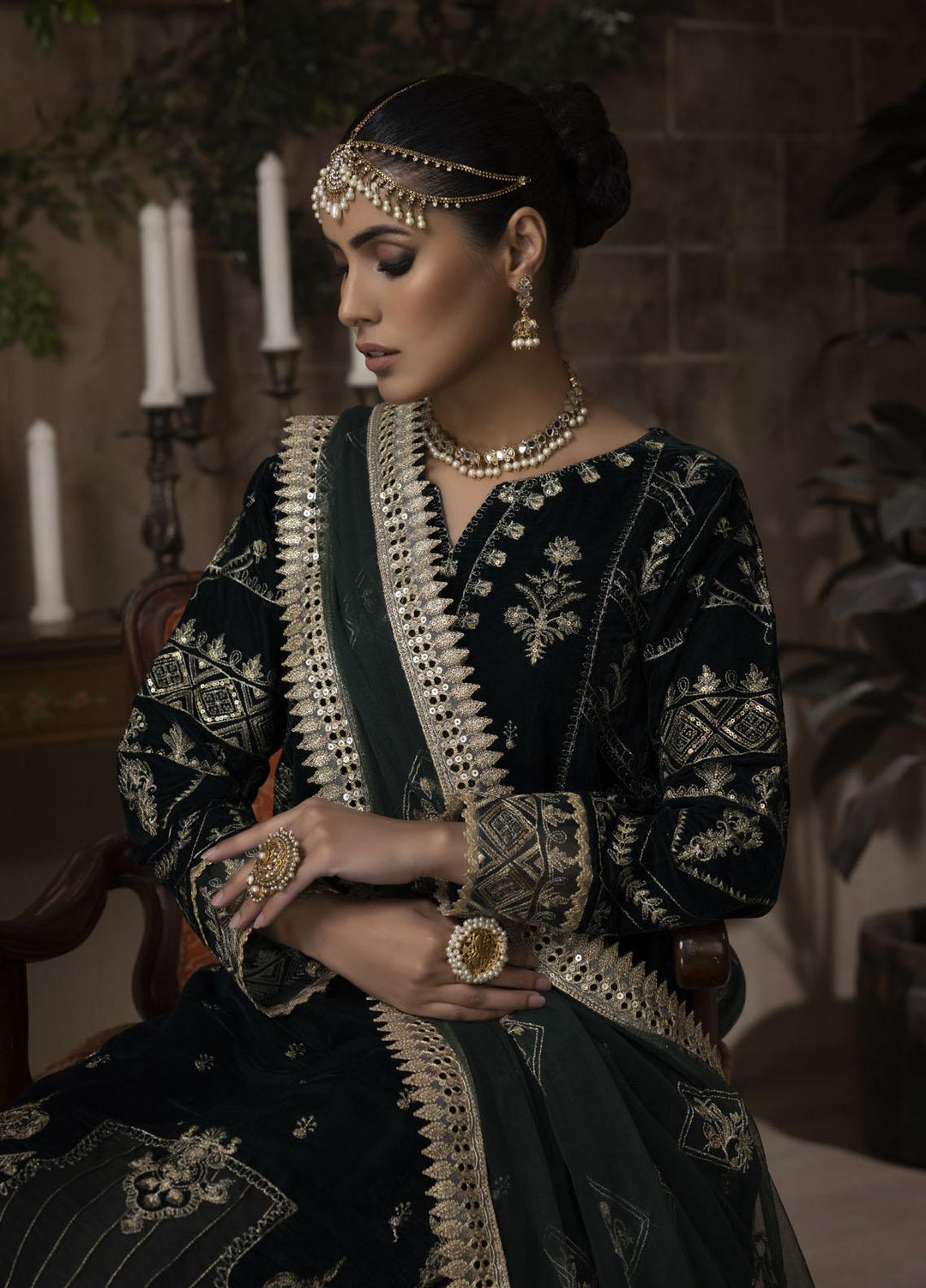 Raasti By Panache Embroidered Velvet Suits Unstitched 3 Piece PCH22R D-04 - Winter Collection