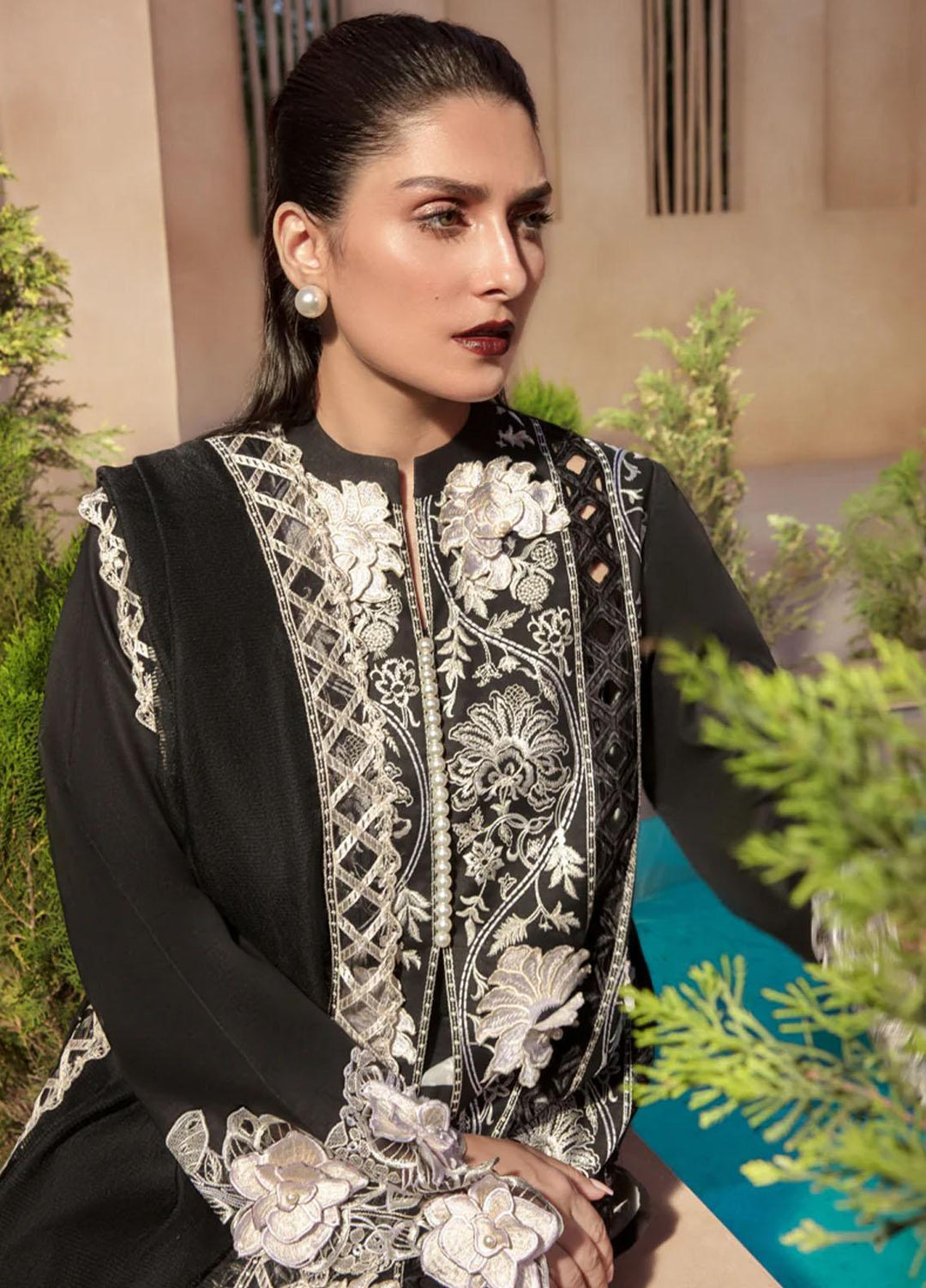 Rang Rasiya Embroidered Lawn Suits Unstitched 3 Piece RR23PE Ebony - Eid Collection