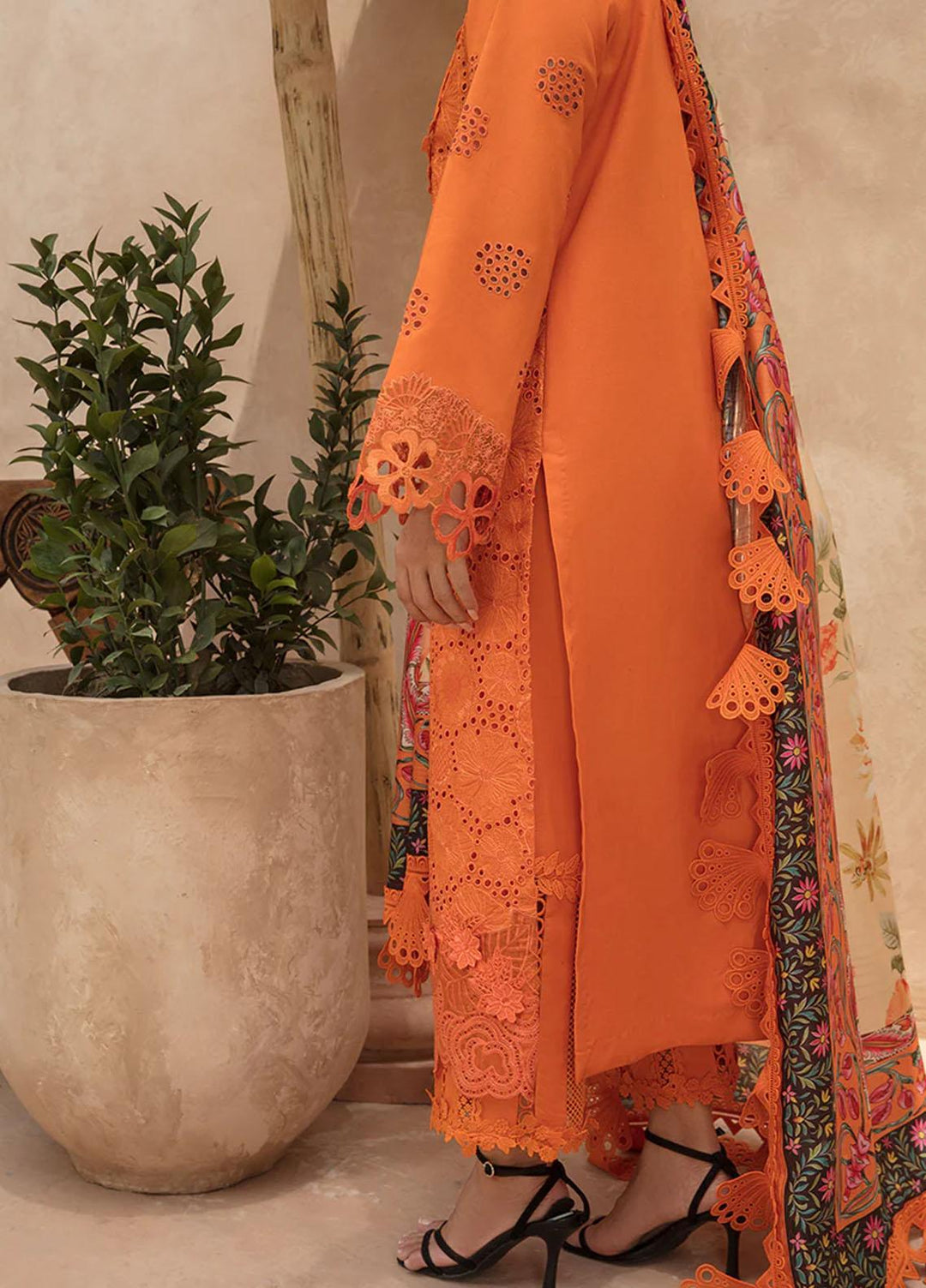 Rang Rasiya Embroidered Lawn Suits Unstitched 3 Piece RR23PE Madeira - Eid Collection