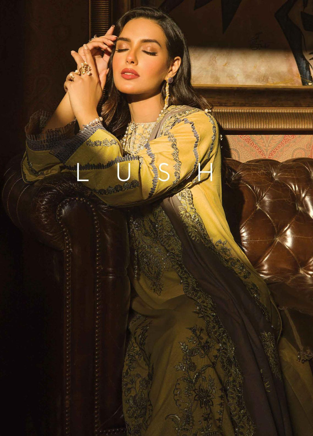 Rang Rasiya Embroidered Karandi Suits Unstitched 3 Piece RR21PW D-03 LUSH - Winter Collection