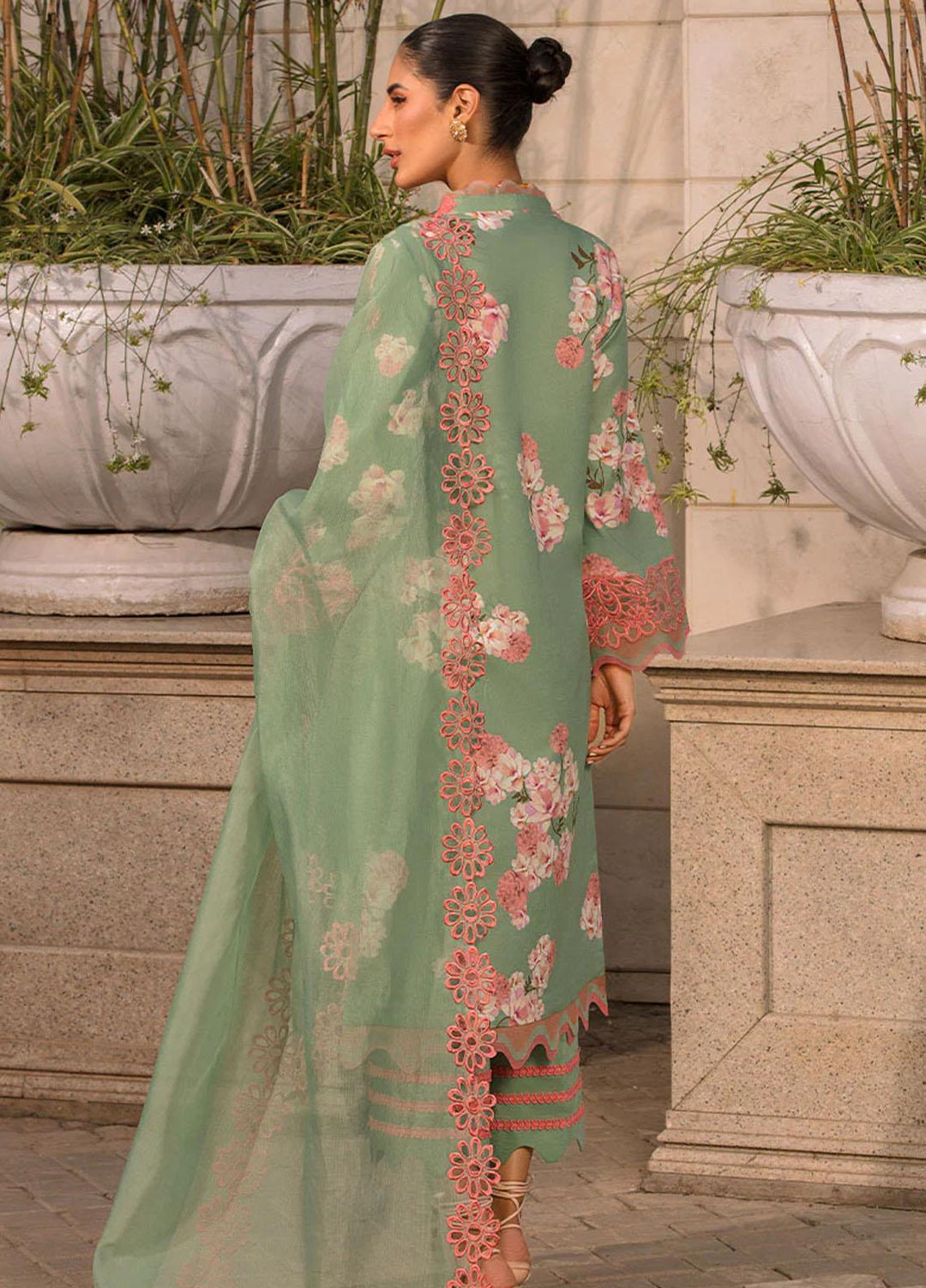 Rang Rasiya Embroidered Lawn Suits Unstitched 3 Piece RR23C Zoey - Festive Collection