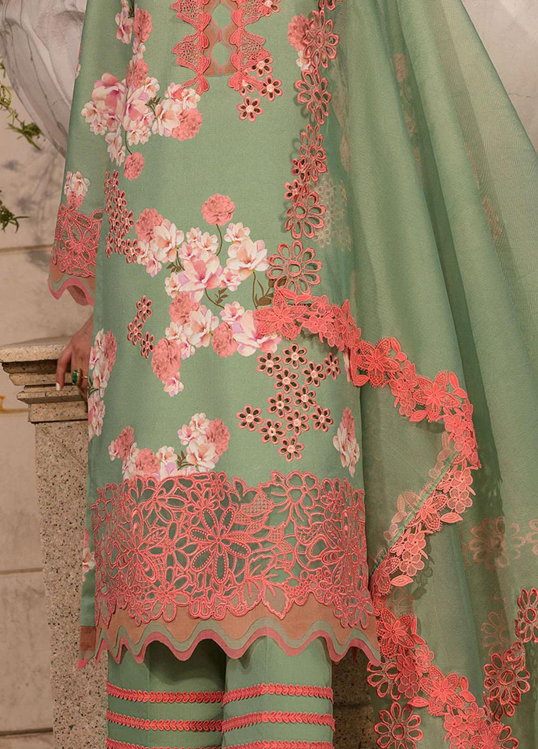 Rang Rasiya Embroidered Lawn Suits Unstitched 3 Piece RR23C Zoey - Festive Collection