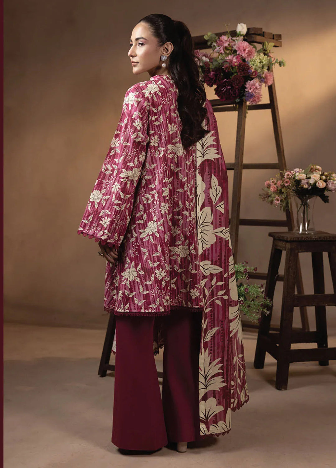 Raya by Humdum Printed Khaddar Suits Unstitched 3 Piece HD24RU D-01 - Winter Collection