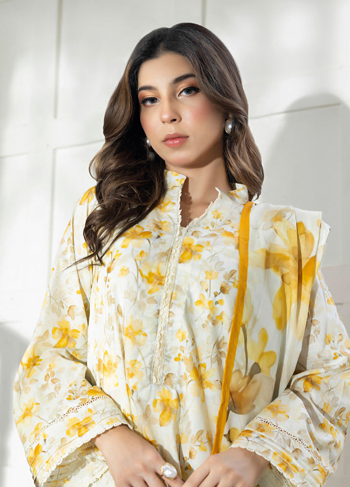 Regalia Textiles Digital Printed Lawn Suits Unstitched 3 Piece RGT25S19 D-01 - Summer Collection
