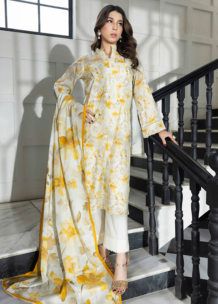Regalia Textiles Digital Printed Lawn Suits Unstitched 3 Piece RGT25S19 D-01 - Summer Collection
