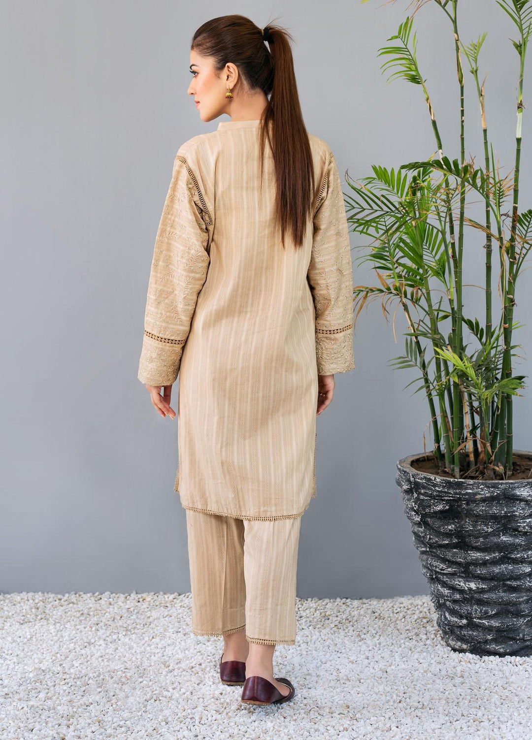 Resham Ghar Casual Pret Embroidered Lawn 2 Piece Suit BR2PC-05