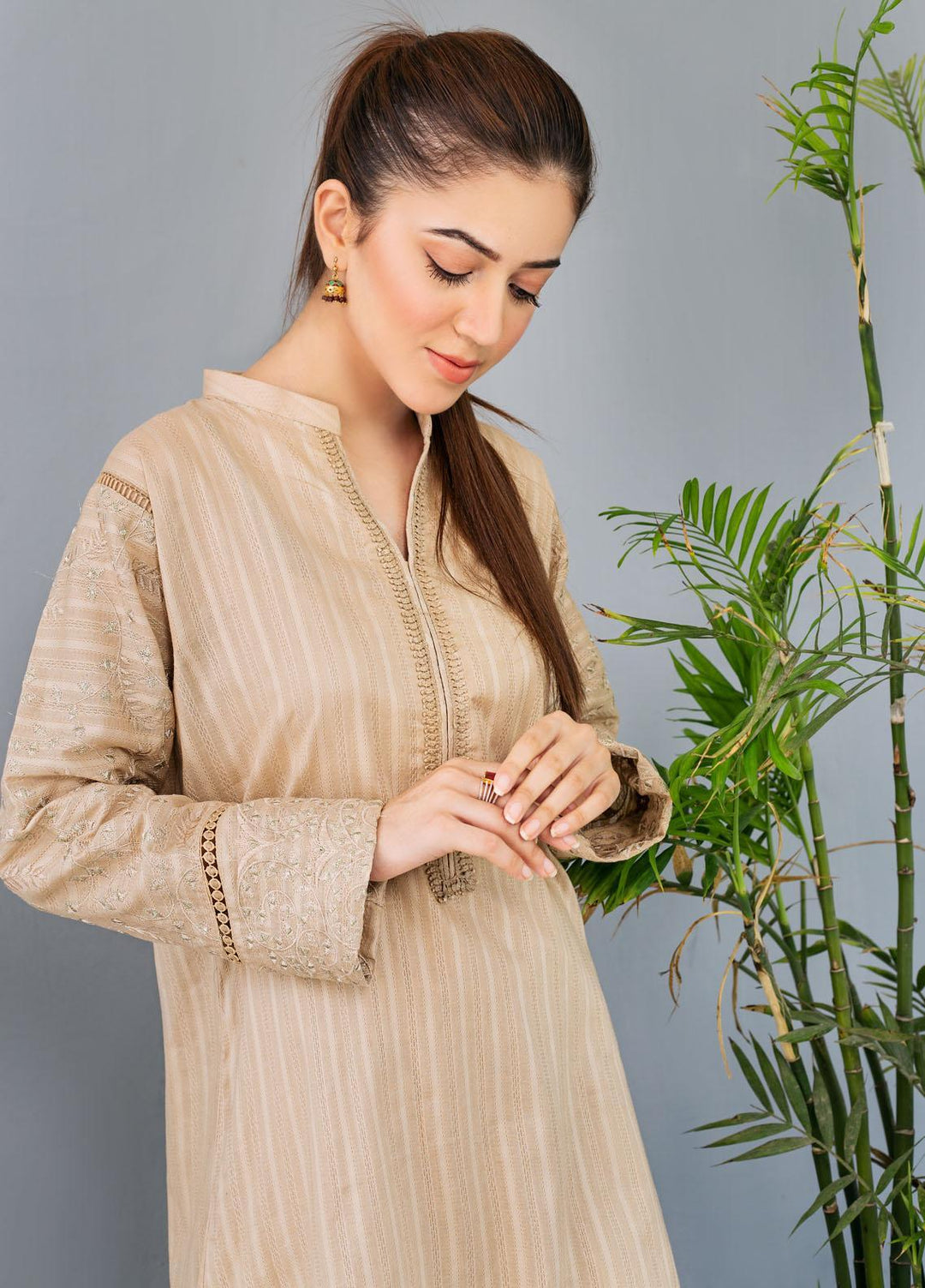 Resham Ghar Casual Pret Embroidered Lawn 2 Piece Suit BR2PC-05