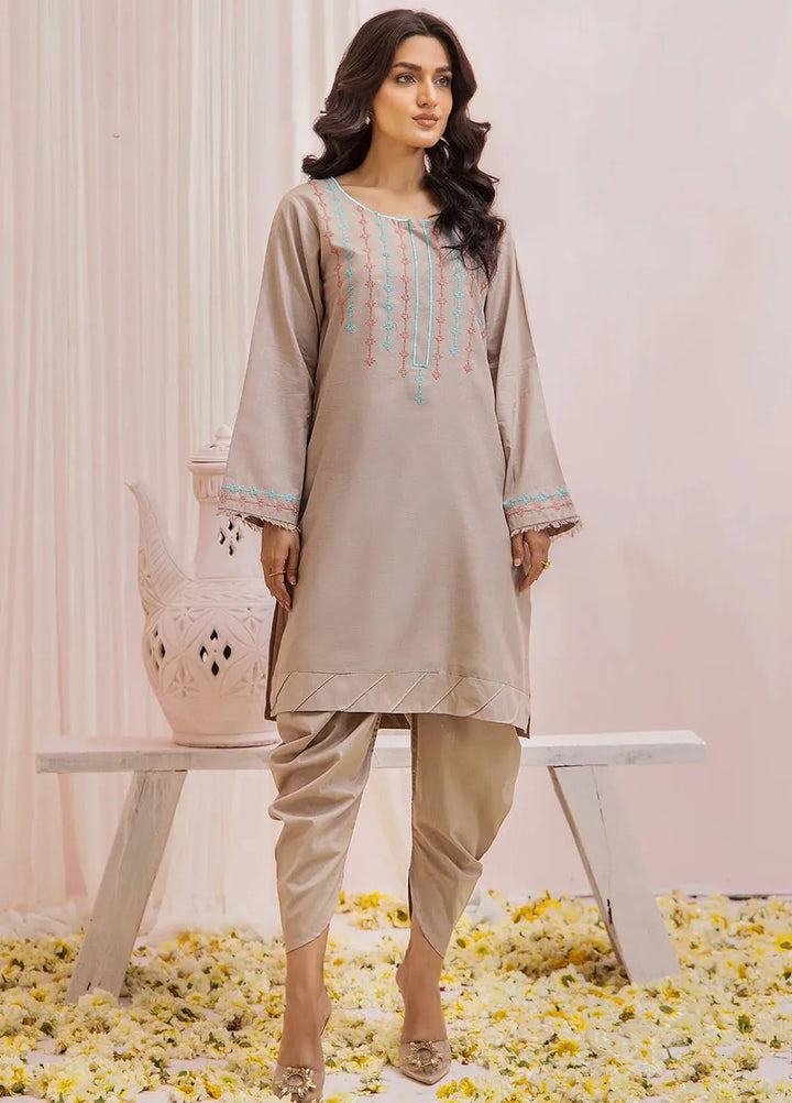 Retro Pret Embroidered Lawn 2 Piece Suit RKF08