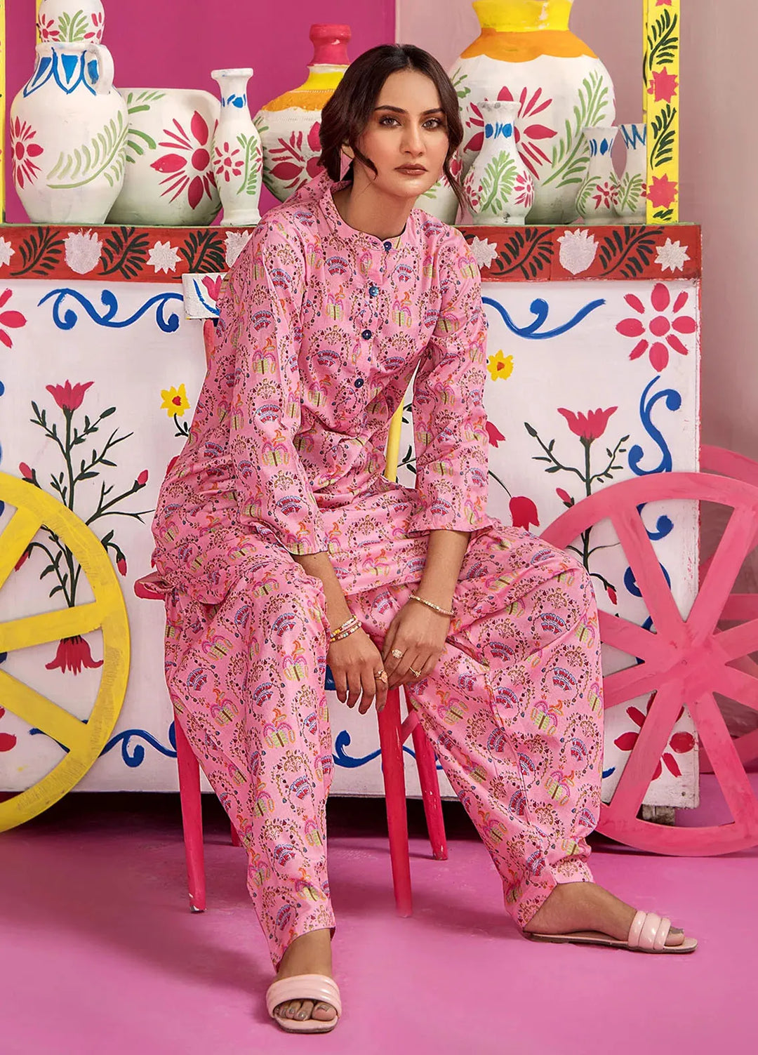 Retro Pret Printed Lawn 2 Piece Suit RBS07