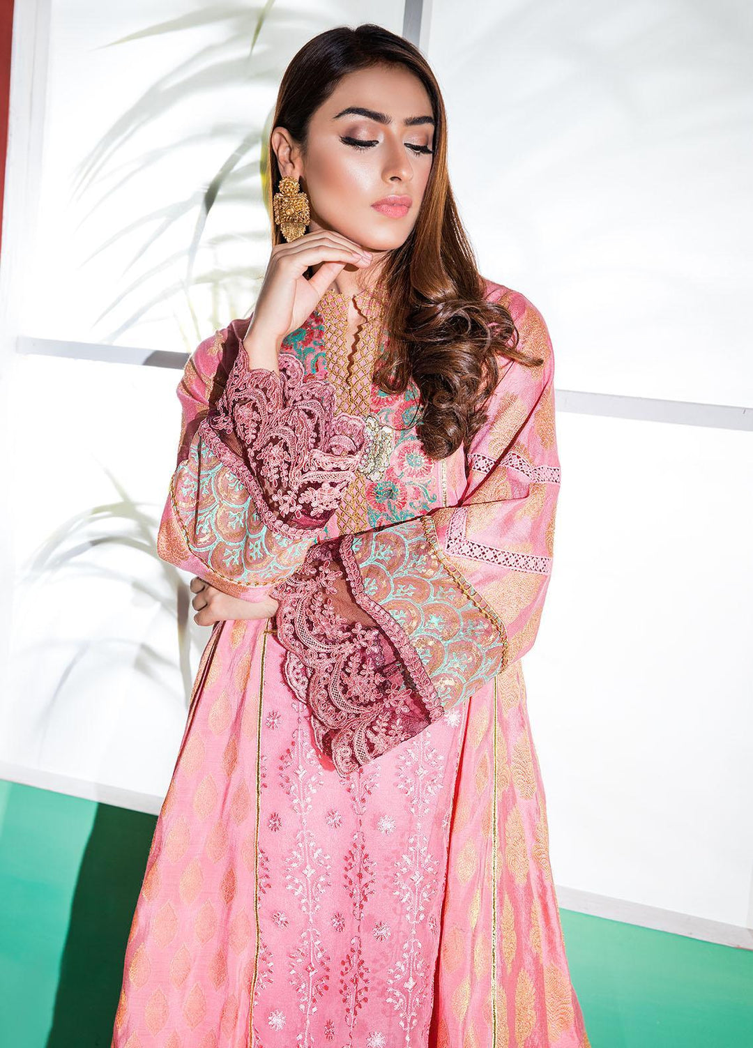Sadya Sumair Luxury Pret  Organza 3 Piece Dress SS21N Extended Pink