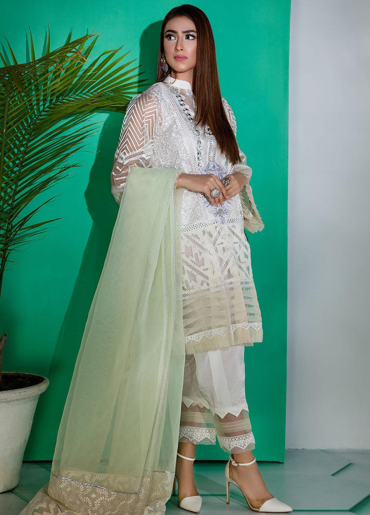 Sadya Sumair Luxury Pret  Organza 3 Piece Dress SS21N Adorn White
