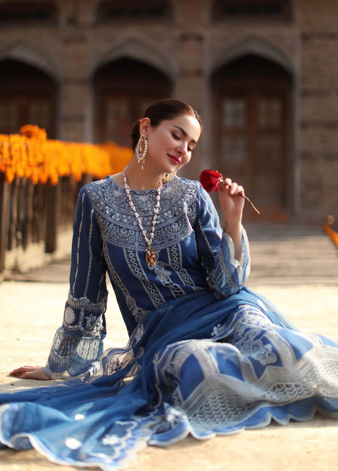 Sable Vogue Embroidered Lawn Suits Unstitched 3 Piece SV22LL SL-07 DELPHI - Luxury Collection