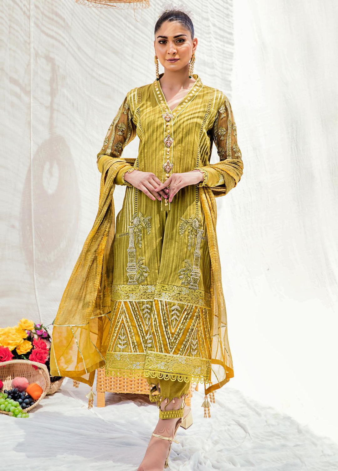 Sadya Sumair Luxury Pret Embroidered Doria 3 Piece Suit Heer
