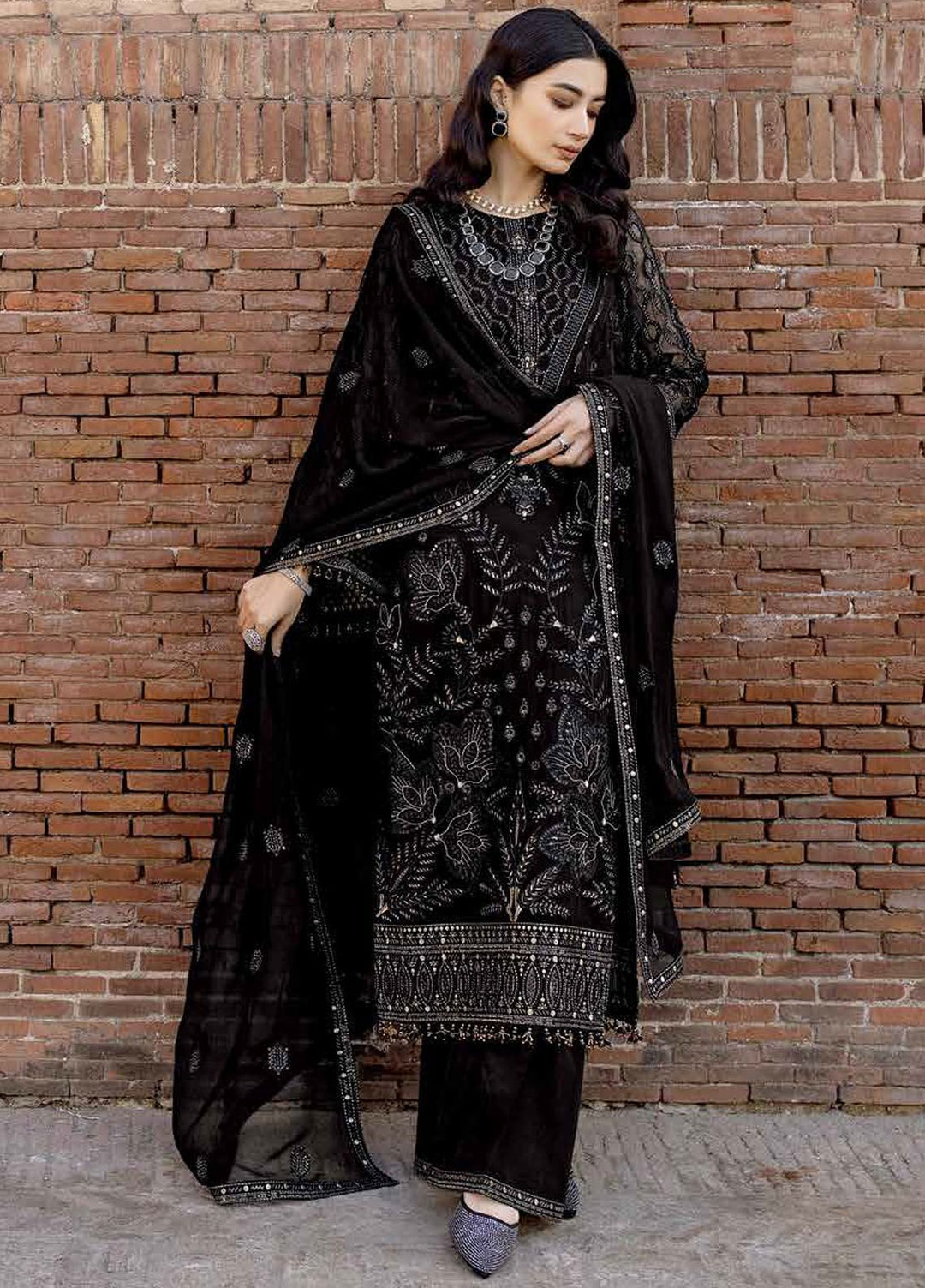 Safeera by Flossie Embroidered Chiffon Suits Unstitched 3 Piece FL24SF S-1302 Dark Veil - Luxury Collection