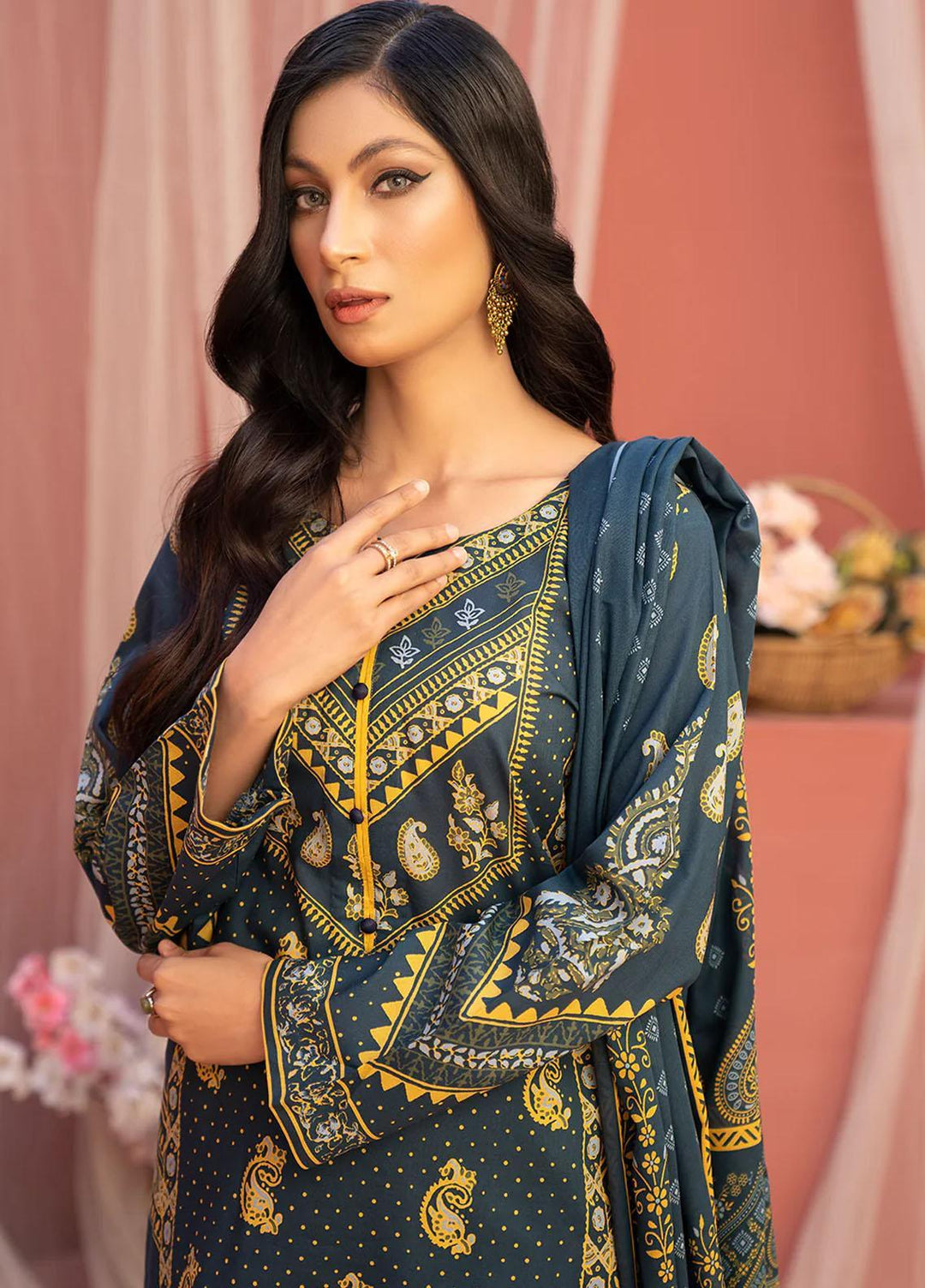 Safwa Printed Lawn Suits Unstitched 3 Piece SW23SP SSP-23 - Summer Collection