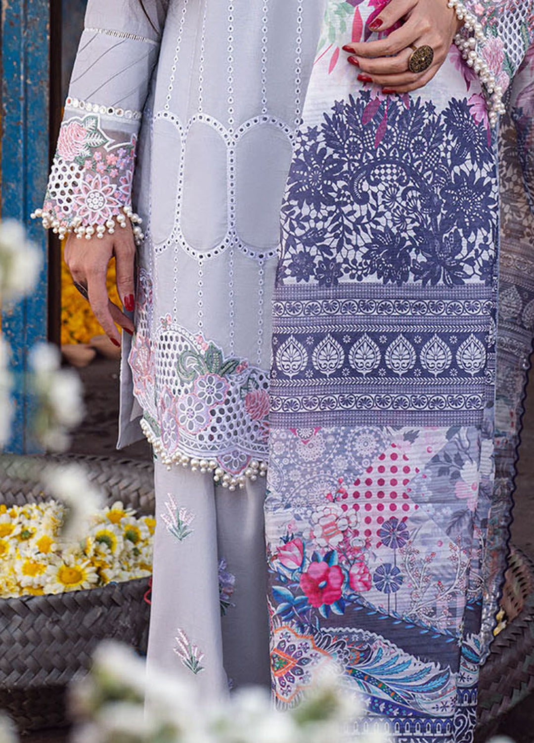 Sahane Sahakari by Sahane Embroidered Lawn Suits Unstitched 3 Piece SNE24SK CT ...