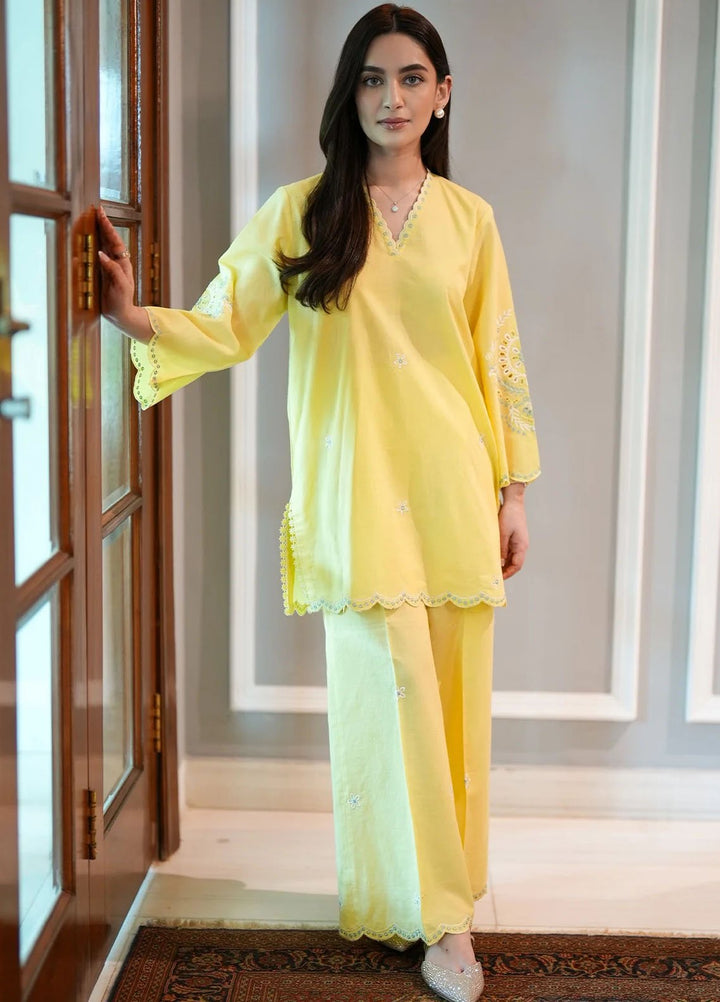 Sahar Pret Embroidered Cambric 2 Piece Suit Ssec-V3-Rr-07
