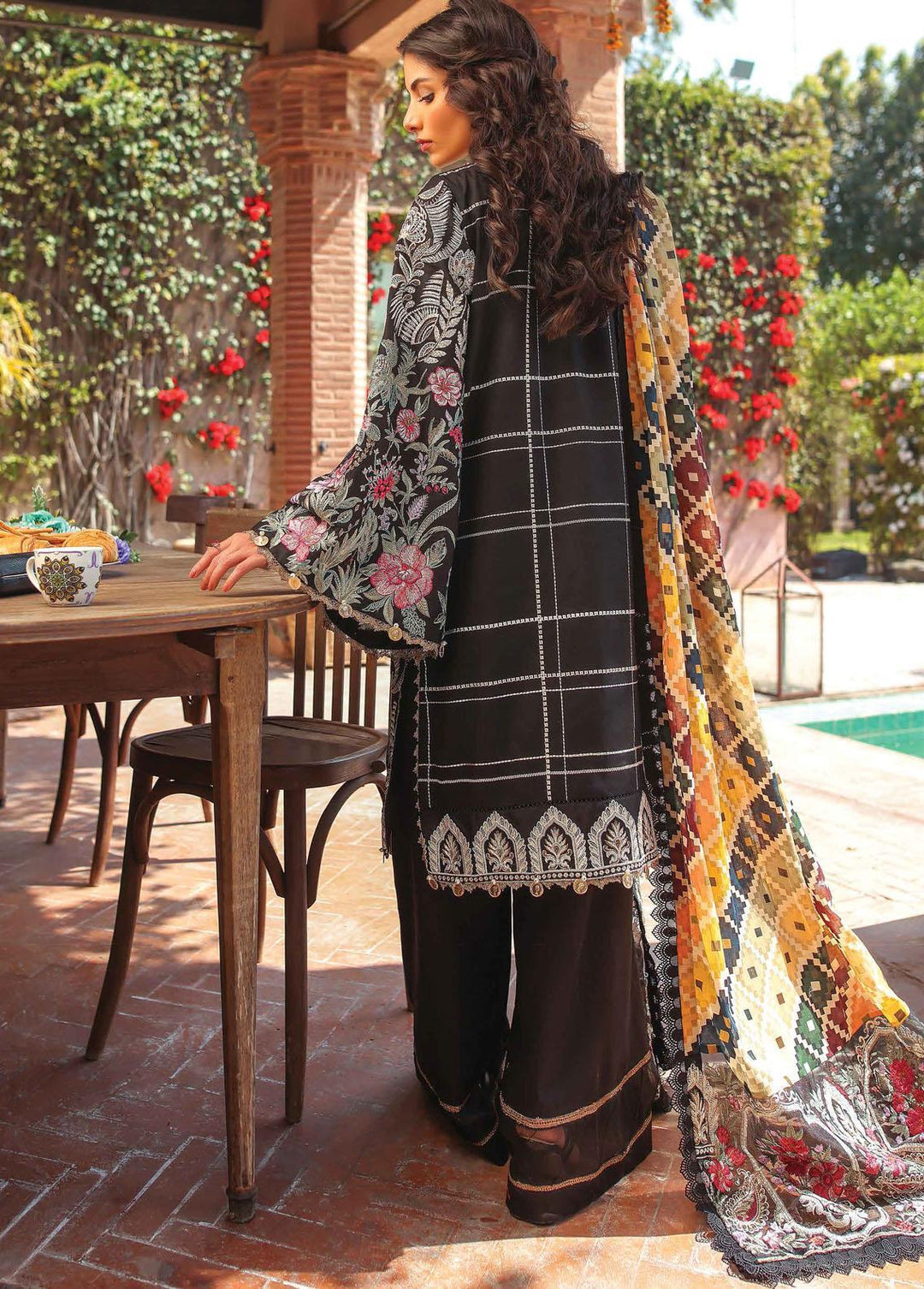 Saheliyaan by Gisele Embroidered Lawn Suits Unstitched 3 Piece GL22S D-09 HASEENA - Festive Collection