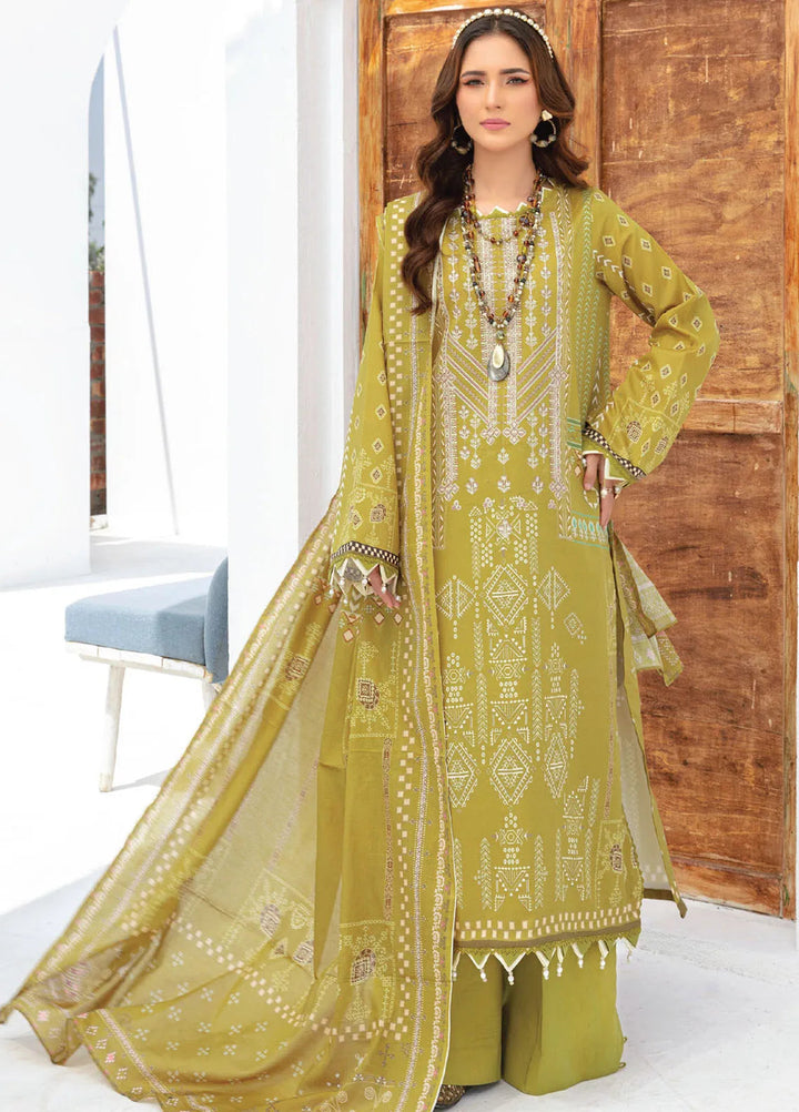 Saira Bano By Humdum Embroidered Lawn Suit Unstitched 3 Piece HD24S D-04 - Summer Collection