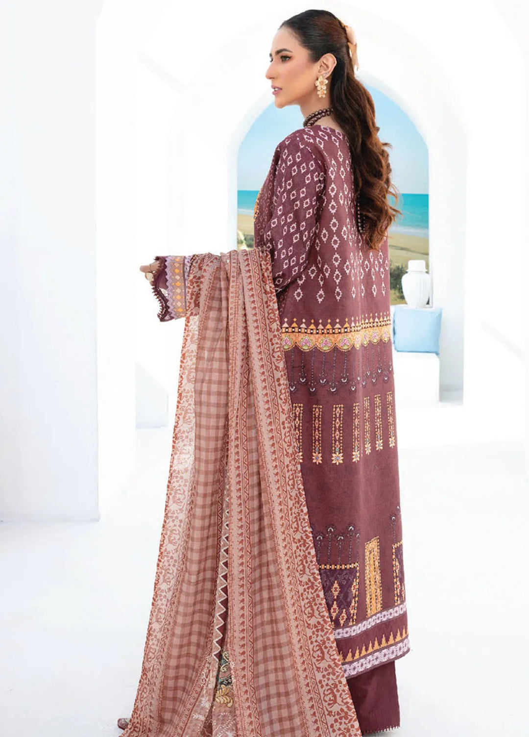 Saira Bano By Humdum Embroidered Lawn Suit Unstitched 3 Piece HD24S D-07 - Summer Collection