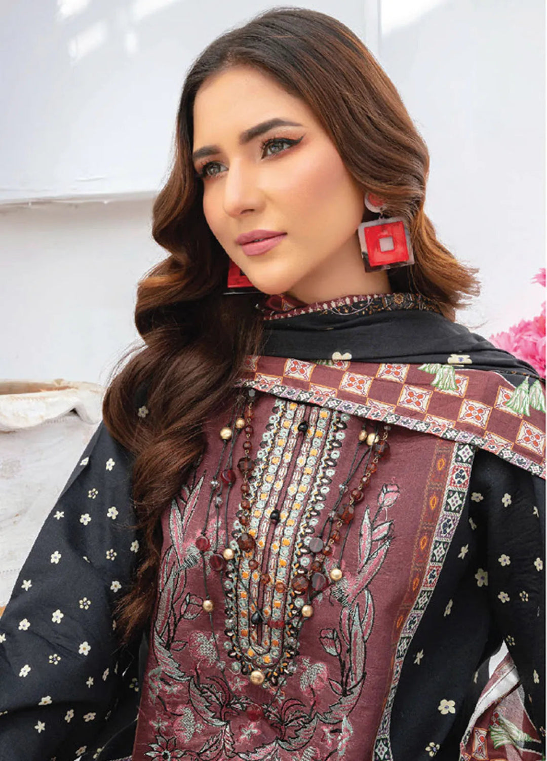 Saira Bano By Humdum Embroidered Lawn Suit Unstitched 3 Piece HD24S D-09 - Summer Collection