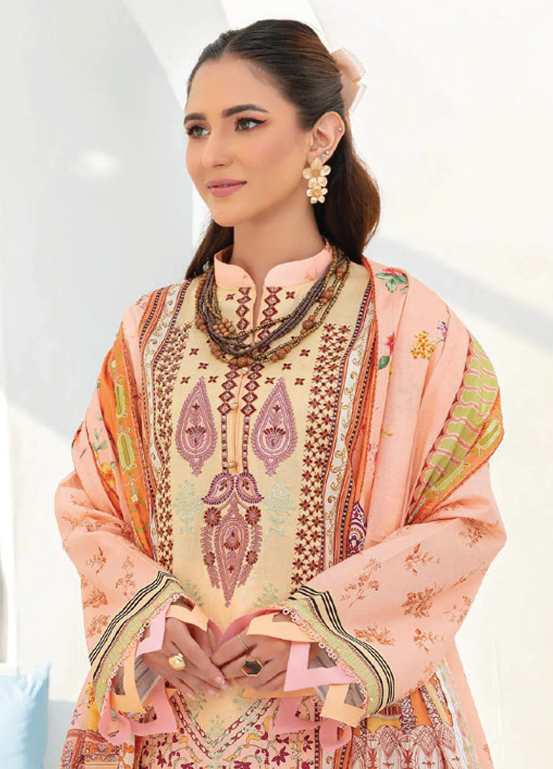 Saira Bano By Humdum Embroidered Lawn Suit Unstitched 3 Piece HD24S D-10 - Summer Collection