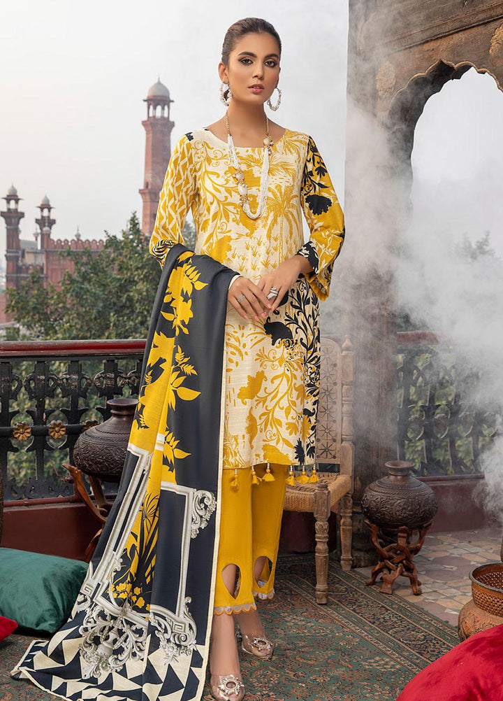 Salina by Regalia Textile Printed Khaddar Suits Unstitched 3 Piece RG21SK D-07 - Winter Collection