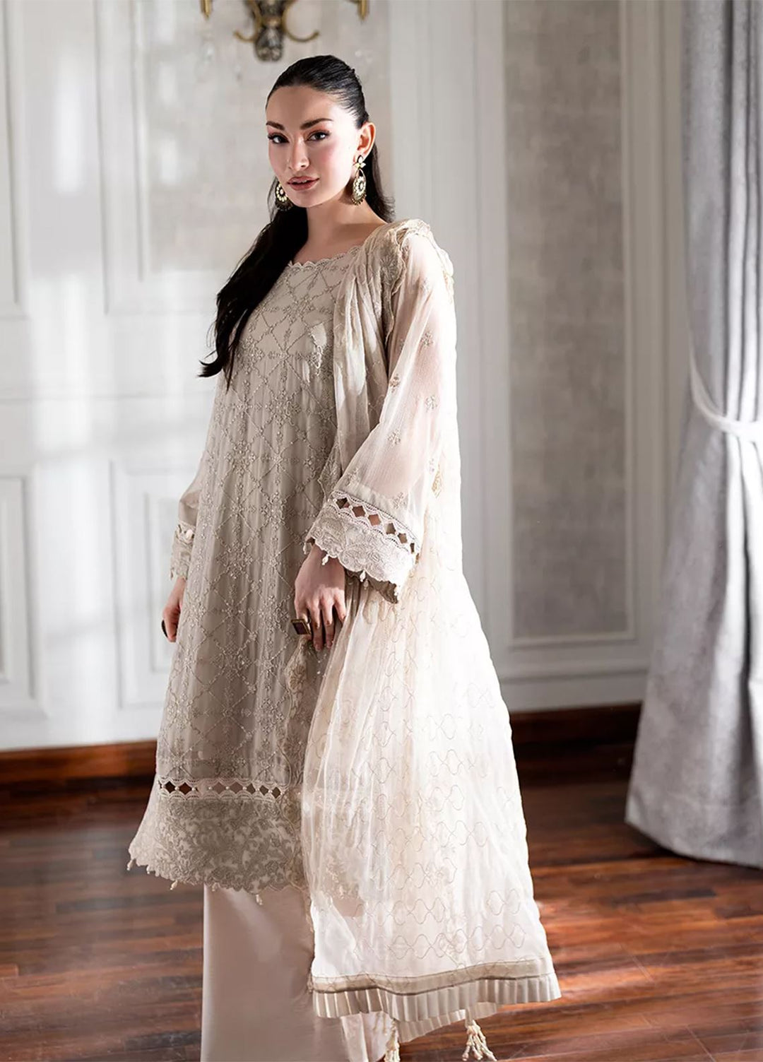 Salitex Embroidered Lawn Suits Unstitched 3 Piece SUNS7CH057UT - Summer Collection