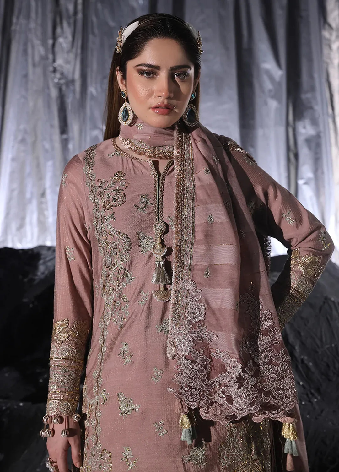 Salitex Embroidered Yarn Dyed Suits Unstitched 3 Piece WUS3LS24RO005UT - Festive Collection