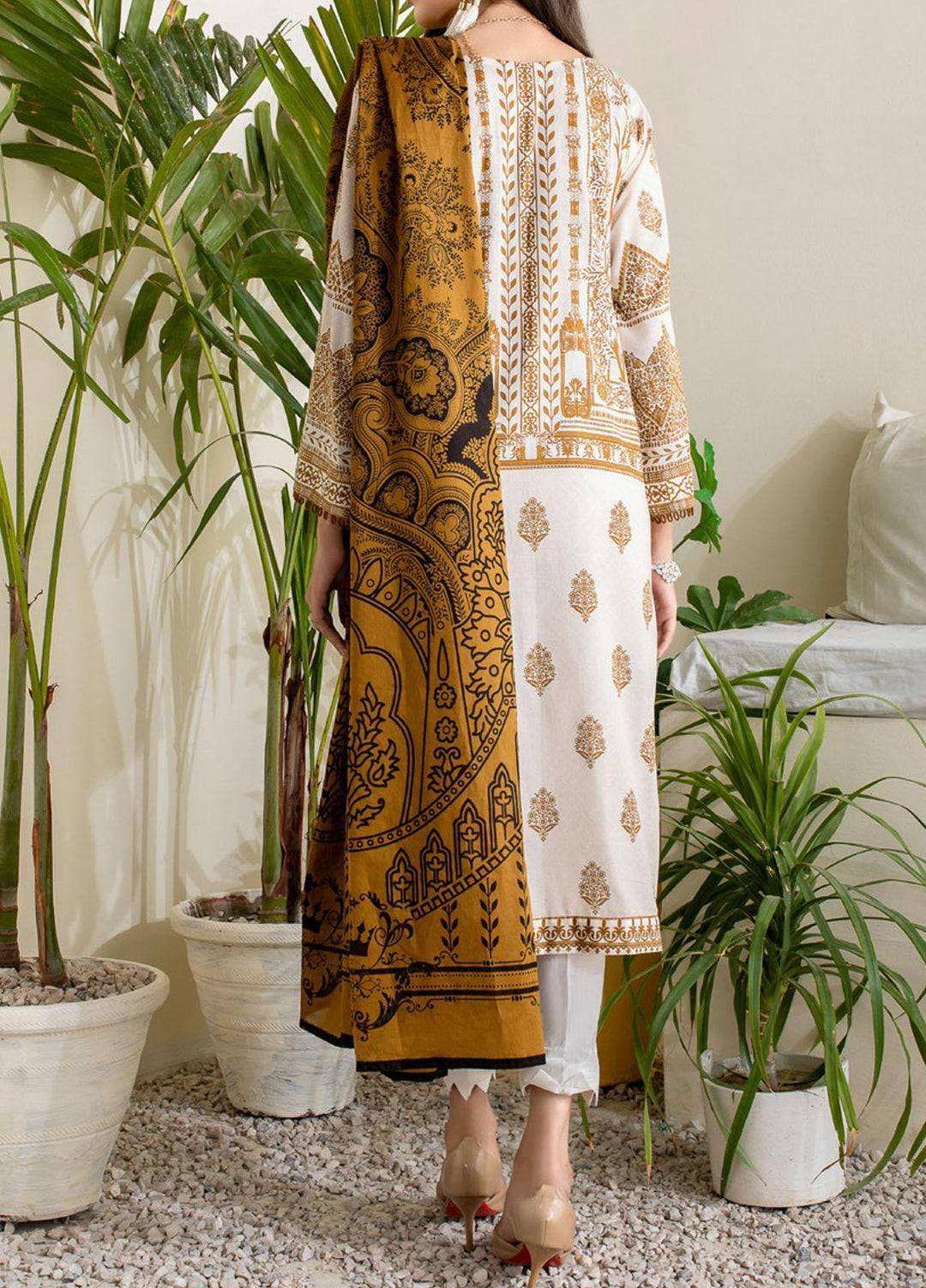 Inaya By Salitex Printed Lawn Suits Unstitched 3 Piece ST21IP 00087A - Summer Collection