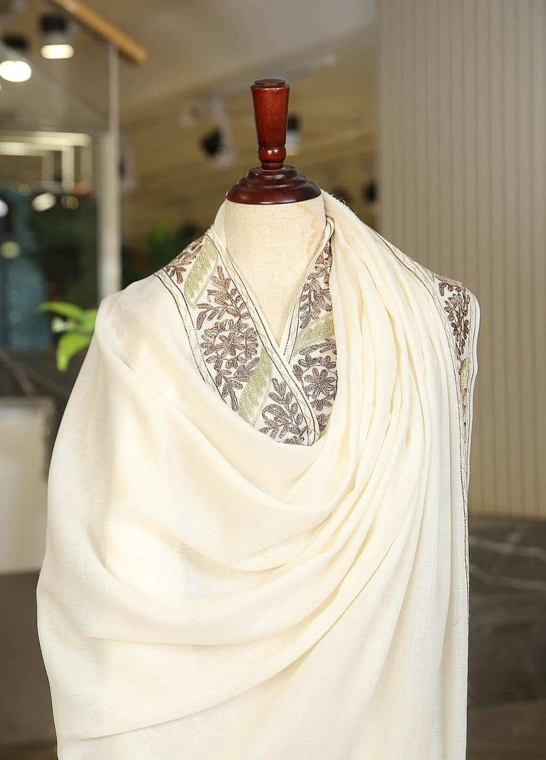 Sanaulla Exclusive Range  Pashmina  Mama D-33 Off White - Women Shawls