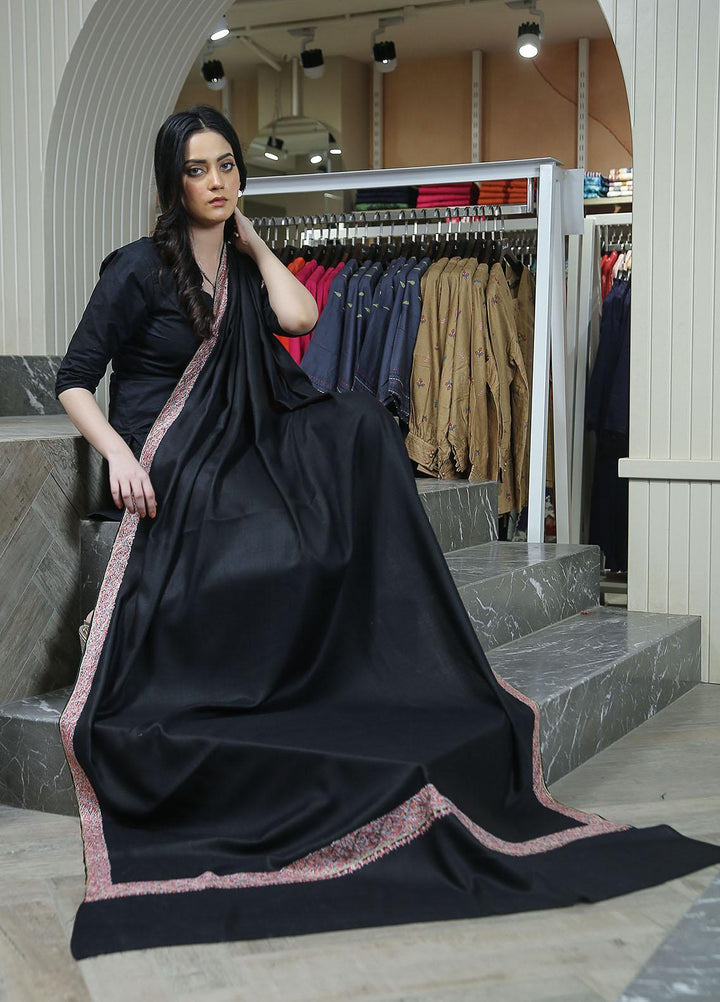 Sanaulla Exclusive Range  Pashmina  Mama D-45 Black - Women Shawls