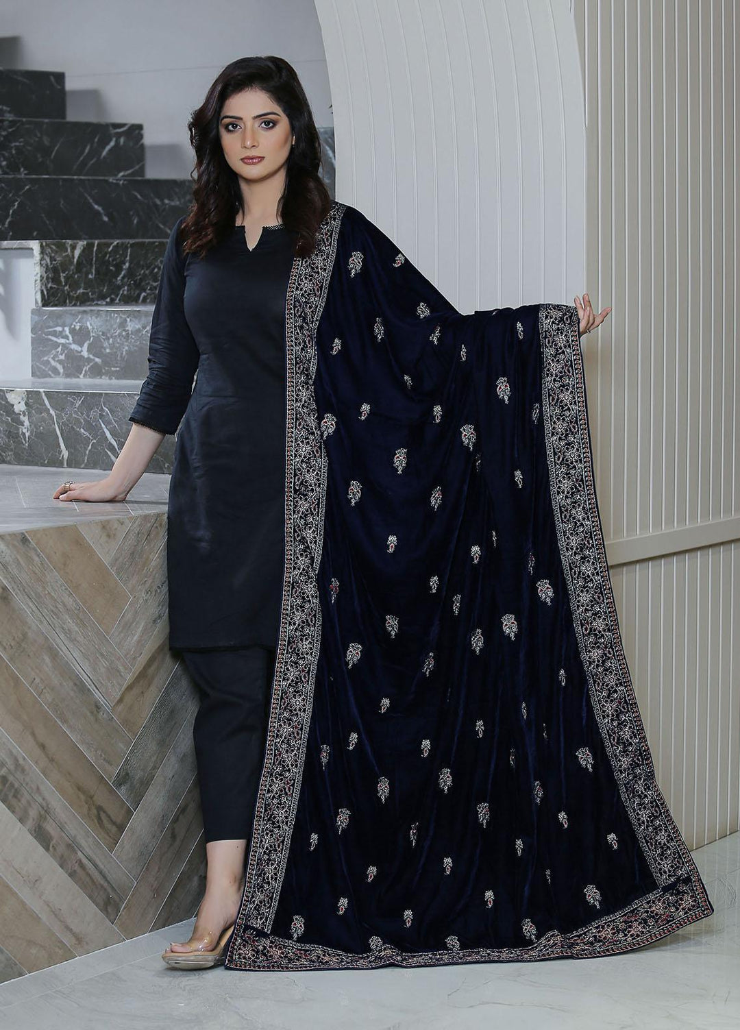 Sanaulla Exclusive Range  Pashmina  KPS 781 D-43 N Blue - Women Shawls