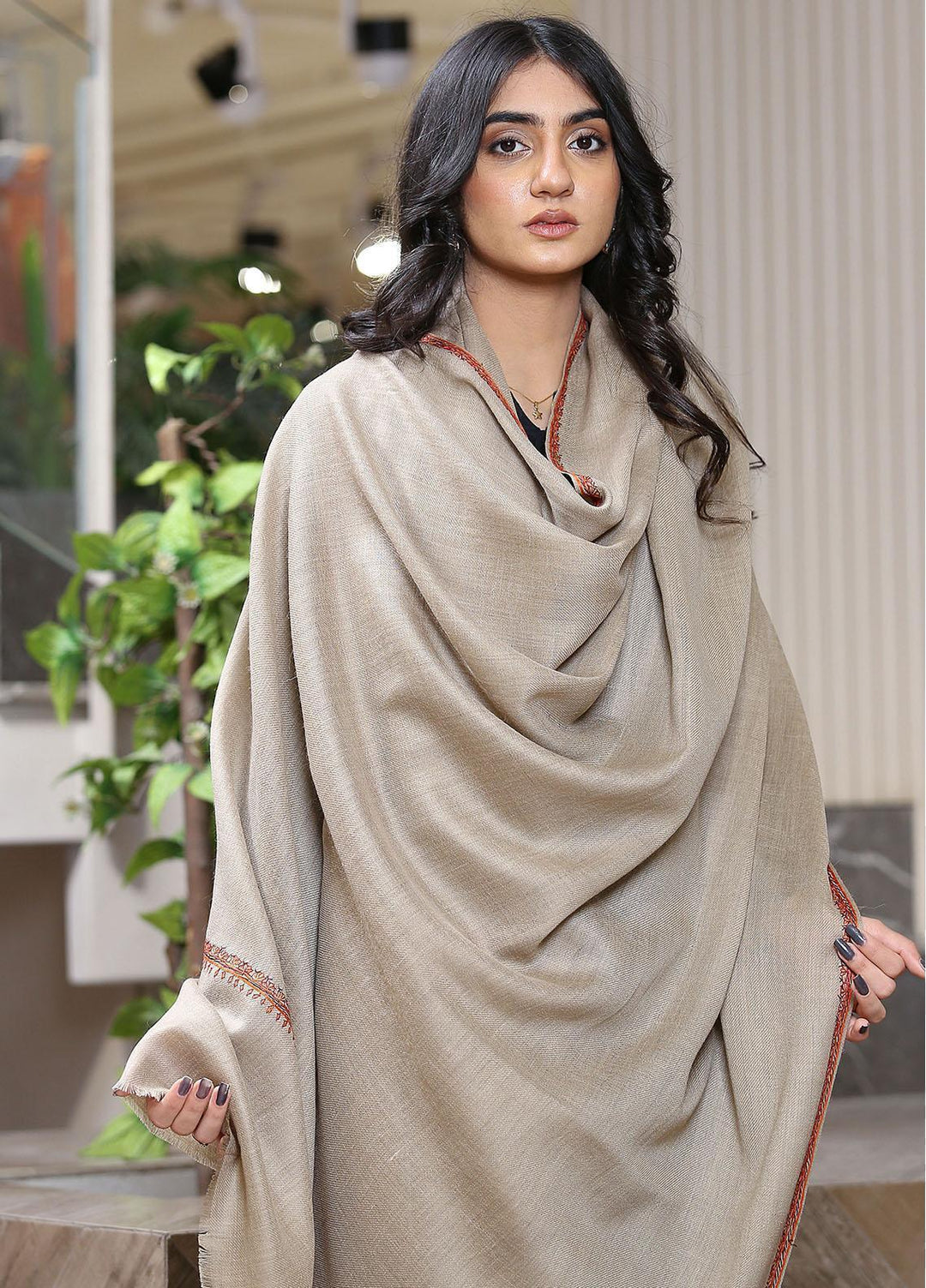 Sanaulla Exclusive Range  Pashmina  Mama D-48 L Green - Women Shawls