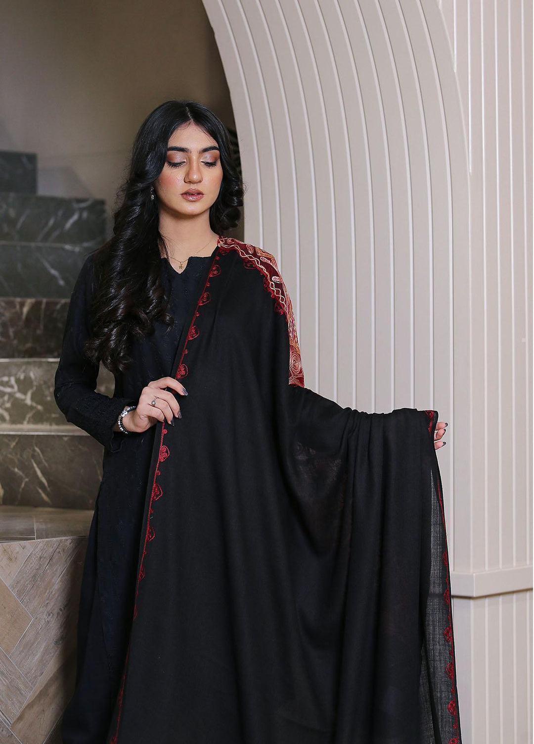 Sanaulla Exclusive Range  Pashmina  KPS 781 D-03 Black 1 - Women Shawls