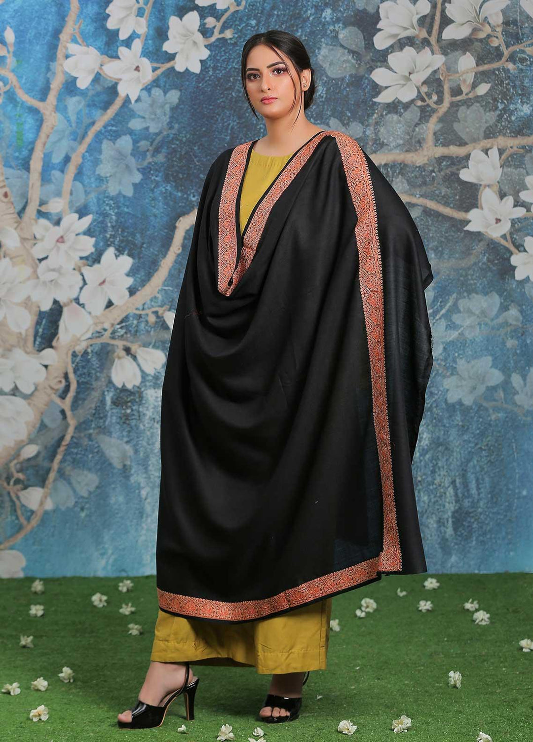 Sanaulla Exclusive Range Embroidered Pashmina  Shawl AKP-15 Black - Pashmina Shawls