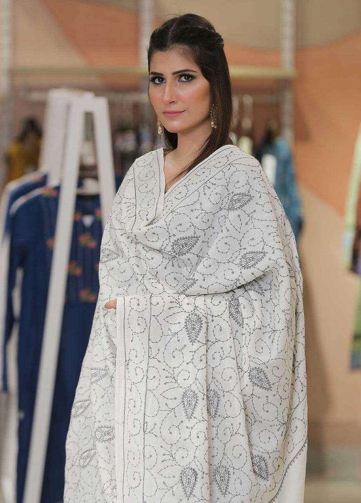 Sanaulla Exclusive Range Pashmina Shawl SU21PP AKP-08 Off White-3 Pure Pashmina Shawls